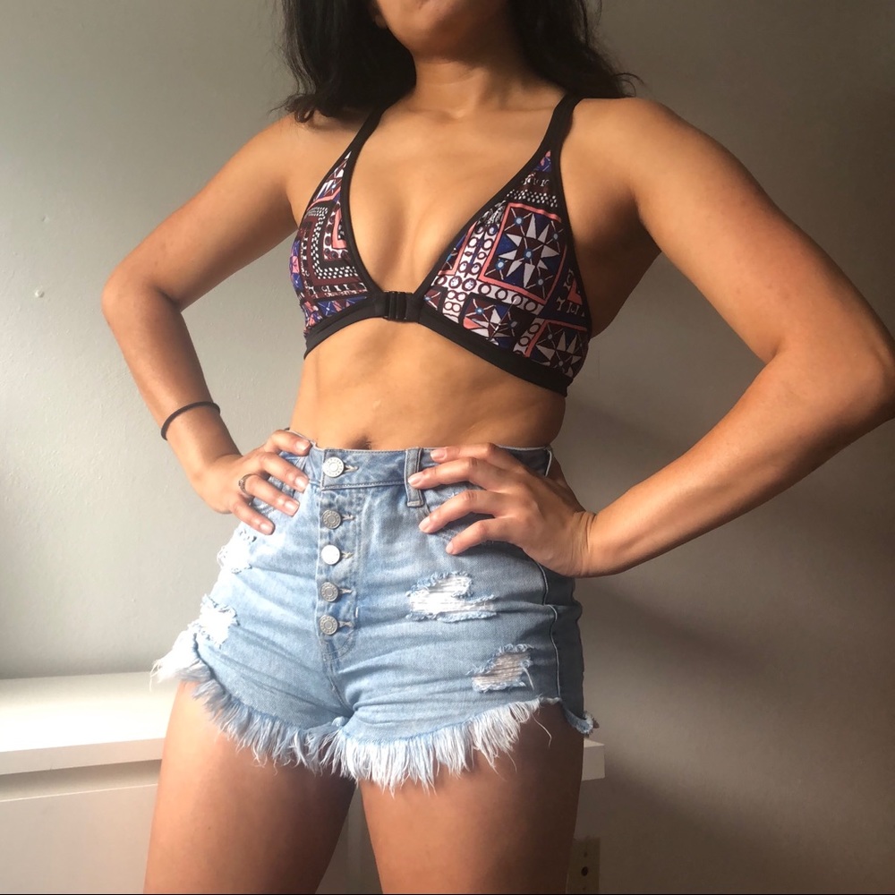 Without Walls Front-Closure Sports Bra
